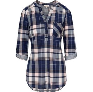 🏵️💚 Roll Sleeve Plaid Henley Top